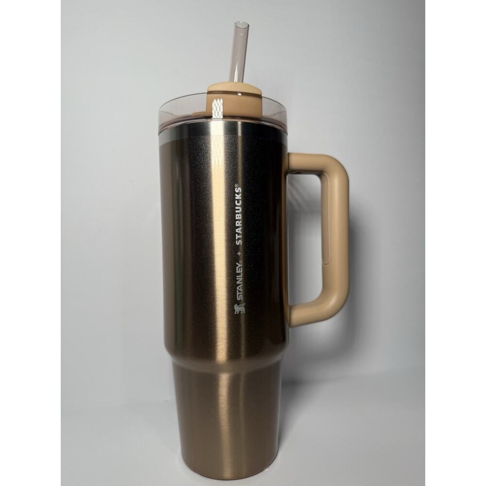 Stanley X Starbucks APAC Exclusive CHAMPAGNE GOLD SHIMMER 30oz Quencher Tumbler